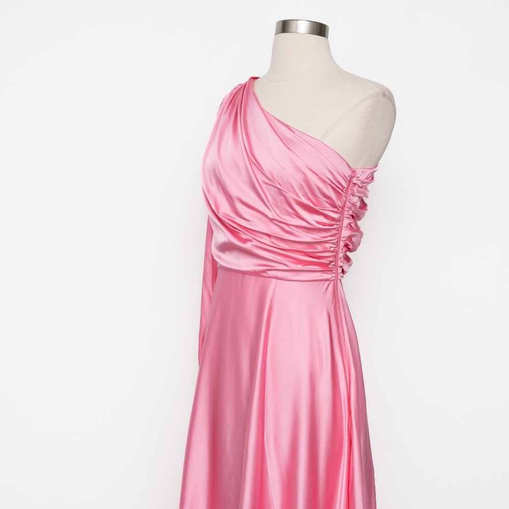 AMUR -‎ Elisabet One-Shoulder Slit Gown - Picture 9 of 12